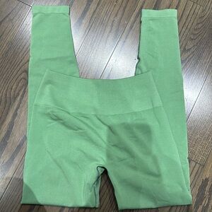 Alphalete Amplify Leggings